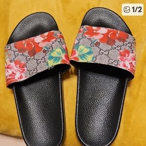 Gucci Black Sandals with Red and Green Floral Pattern